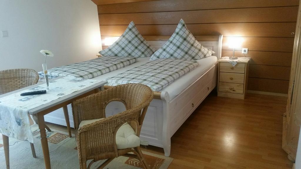 Hotel-Pension Haus Hubertus Weigendorf Номер фото